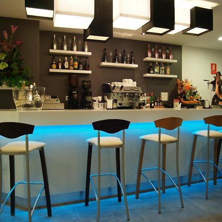Hotel Golden Бенидорм Екстериор снимка