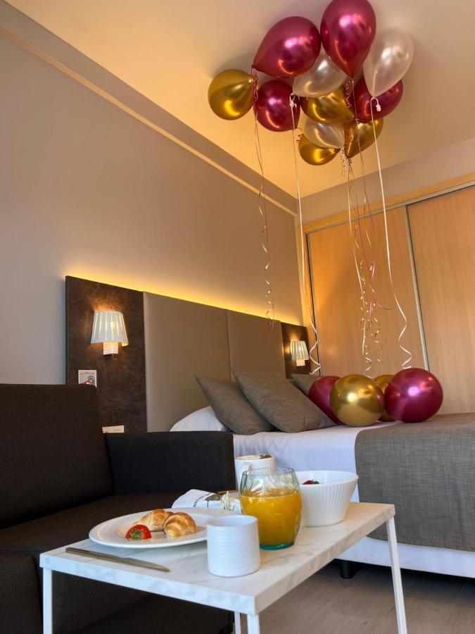 Hotel Golden Бенидорм Екстериор снимка